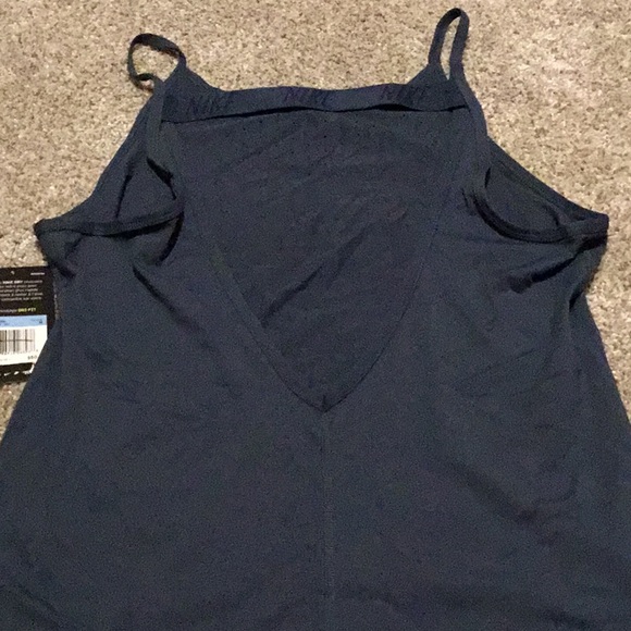 Nike Dri Fit Tank NWT - Picture 7 of 7